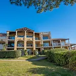 Apartmán L'esquinade - H4 233 By Interhome Saint-Raphaël
