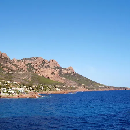 L'esquinade - H4 233 By Interhome Appartamento *