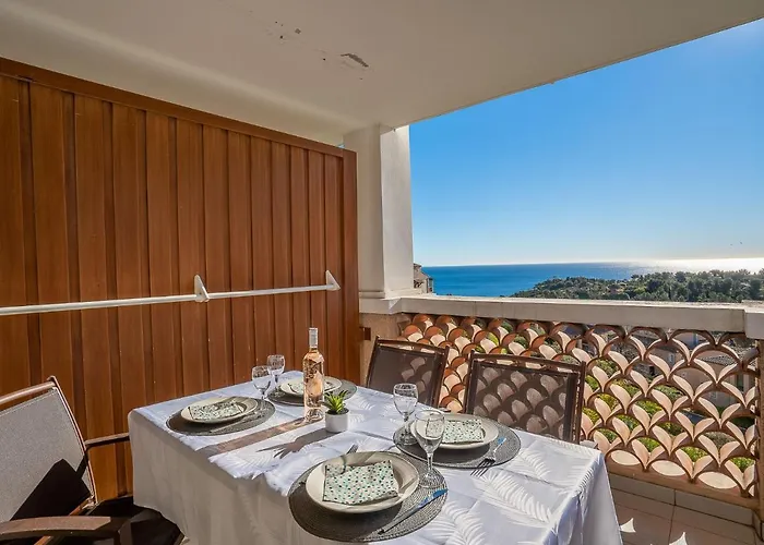 Apartment L'esquinade - H4 233 By Interhome Saint-Raphaël