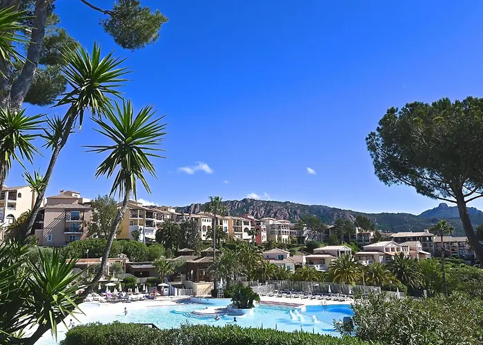 L'esquinade - H4 233 By Interhome * Saint-Raphaël